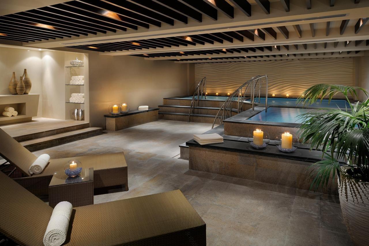 Asiana Hotel Dubai Eksteriør billede The spa at The Mirage