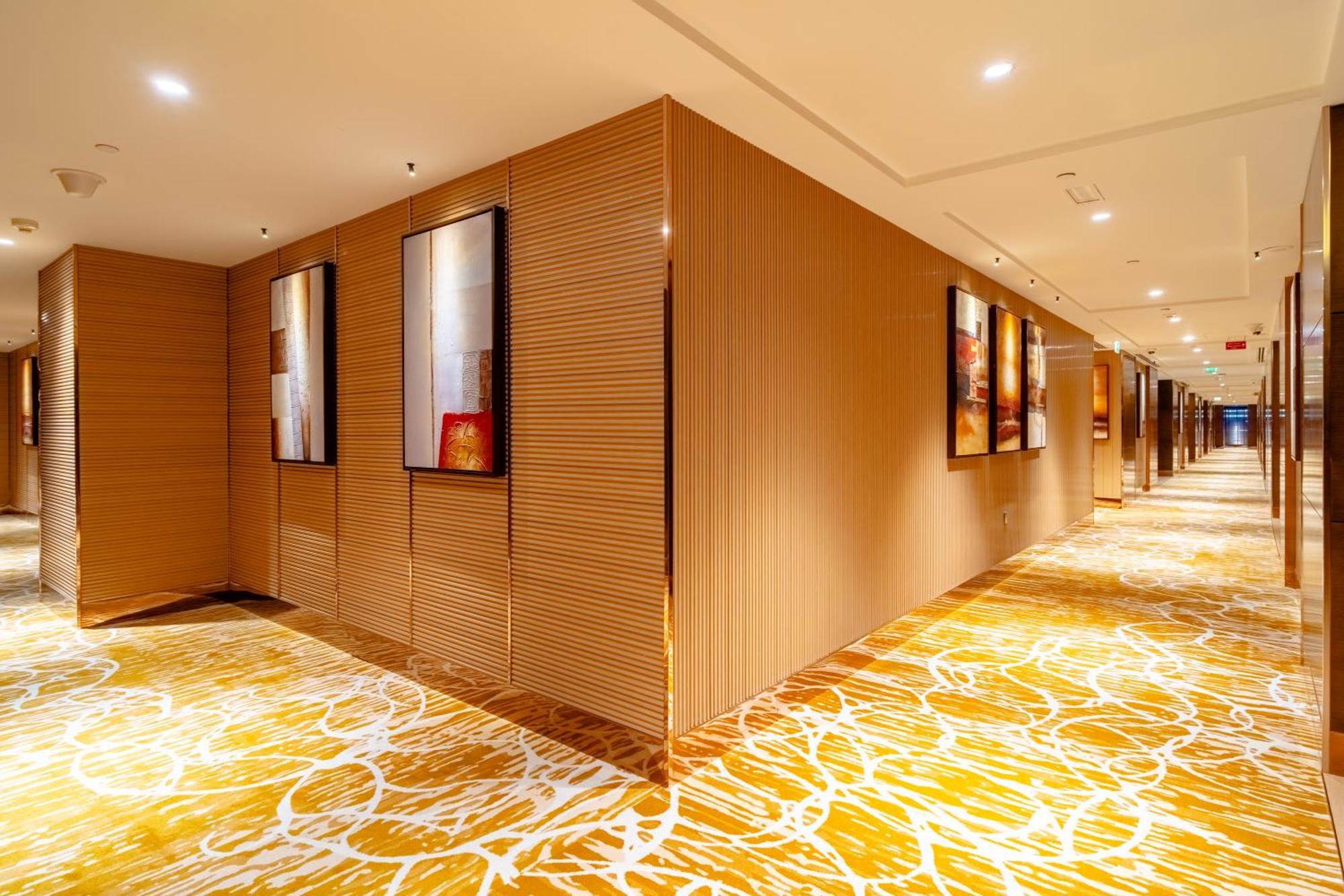 Asiana Hotel Dubai Eksteriør billede Interior of the hotel