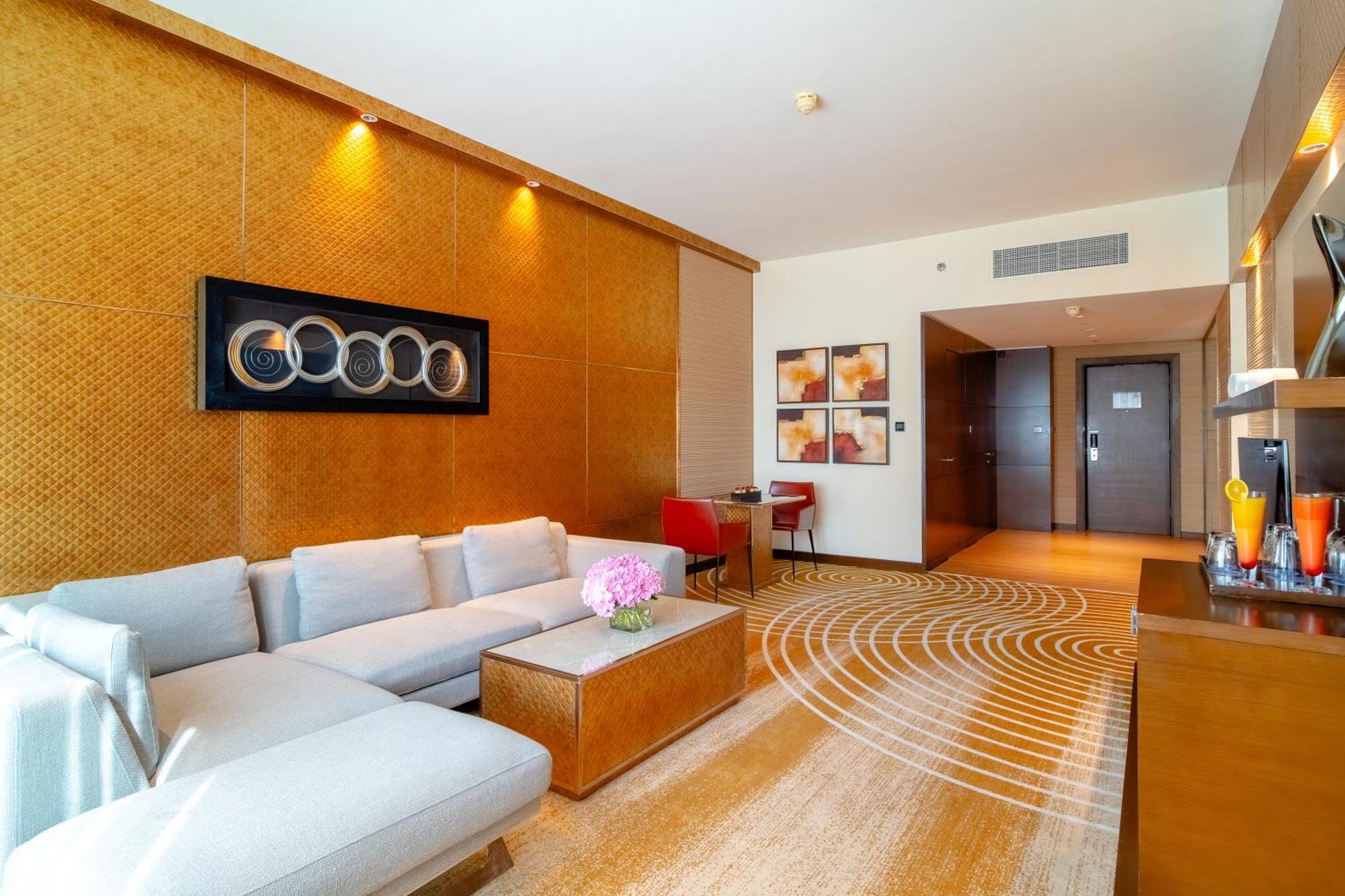Asiana Hotel Dubai Eksteriør billede A suite at the hotel