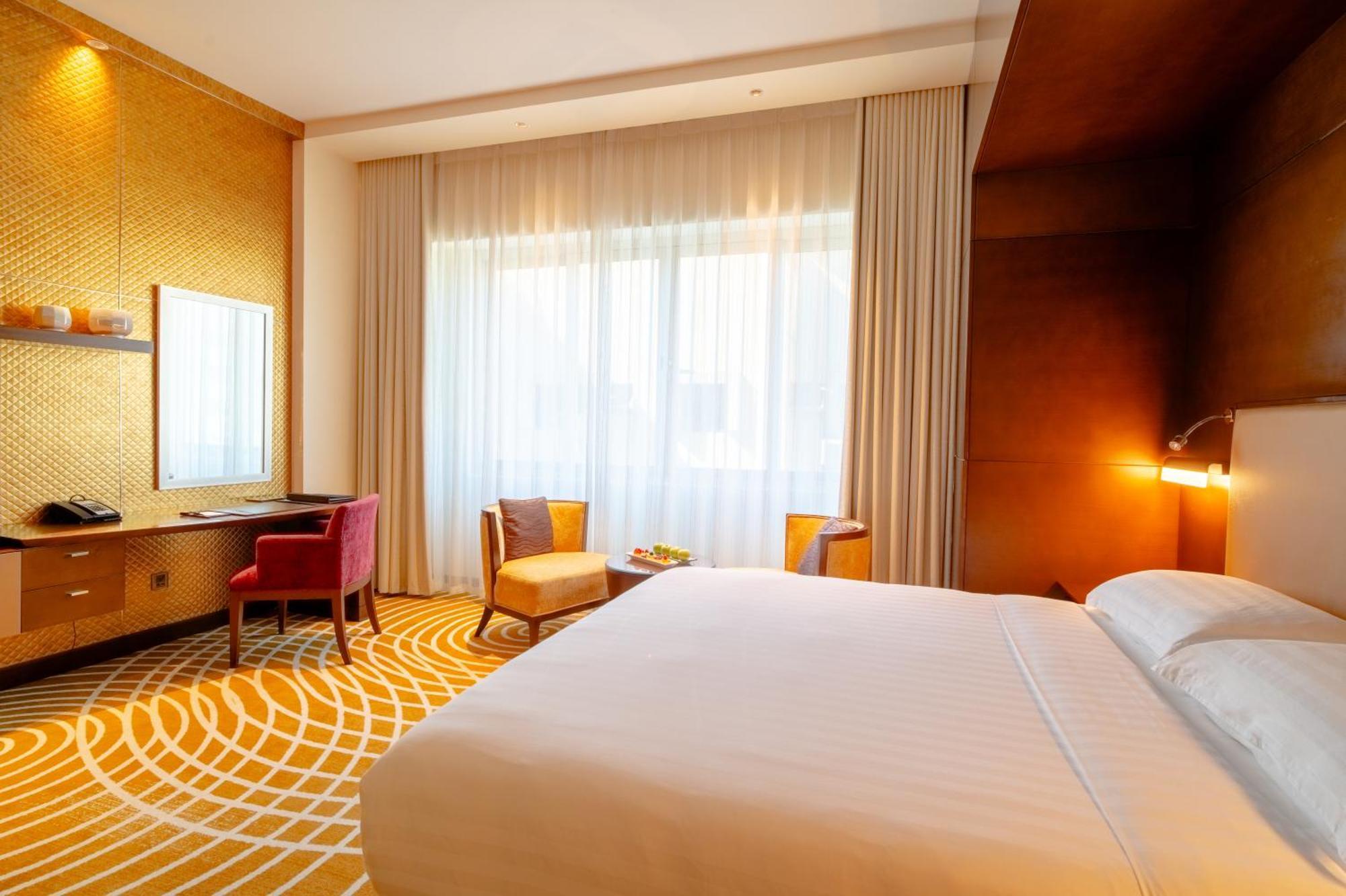 Asiana Hotel Dubai Eksteriør billede A room at the hotel